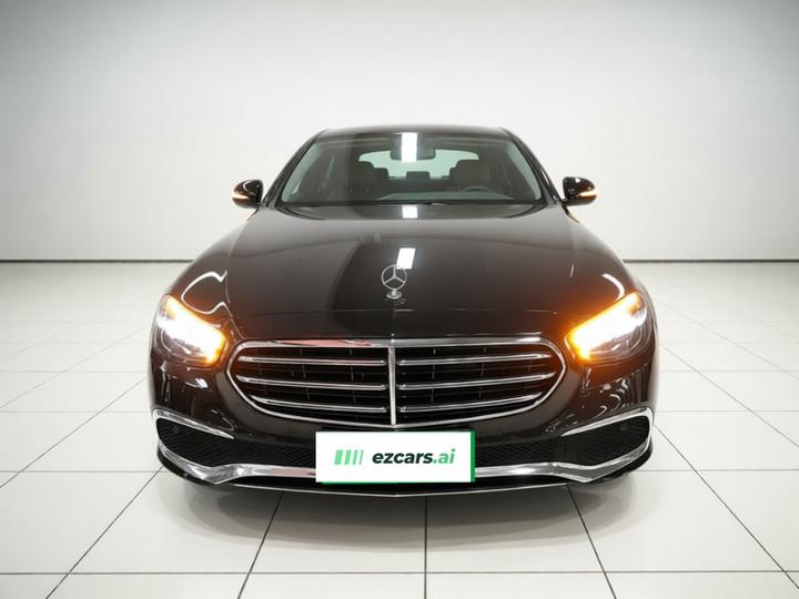 E-Class 2023 Facelift E 300 L Luxury photo 2