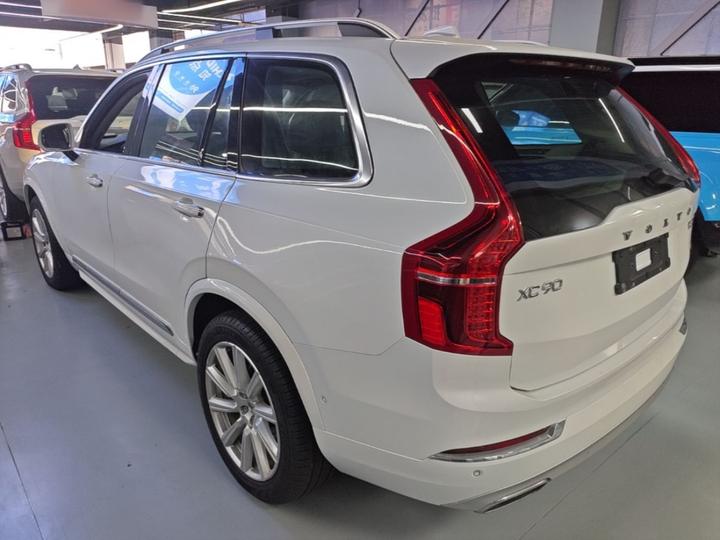XC90 2018 T6 7-Seater photo 4