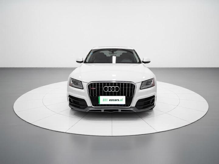 Q5 2017 Plus 40 TFSI Tech photo 2