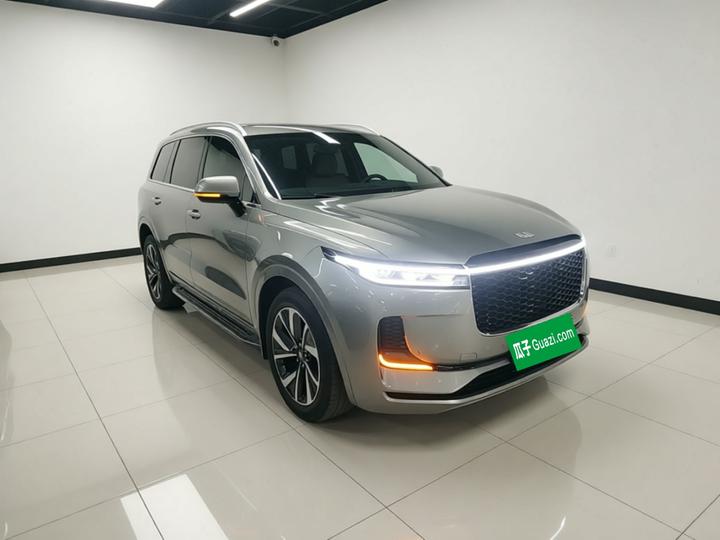 Li Auto ONE 2021 EREV 6-Seater photo 3