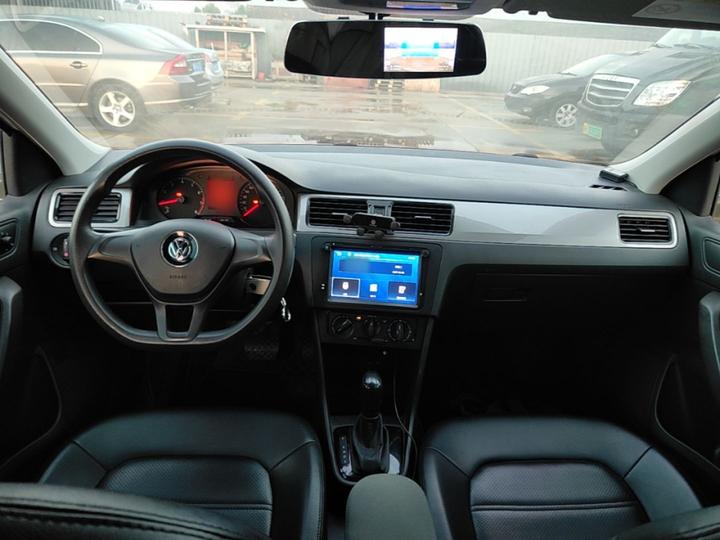 Santana 2015 1.6L AT photo 5