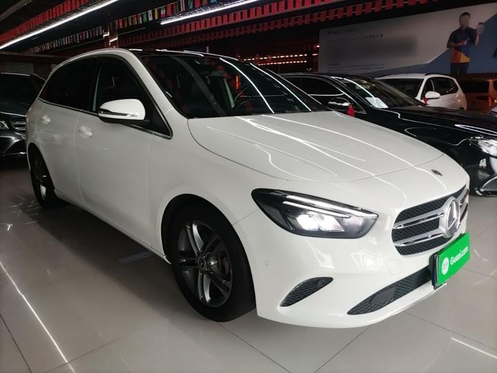 B-Class 2020 B 200 Dynamic photo 3