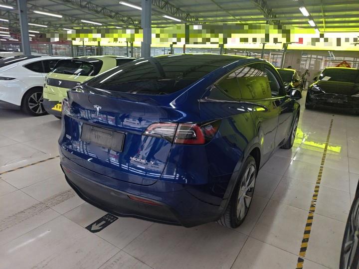 Model Y 2021 Long Range AWD 3D7 photo 4