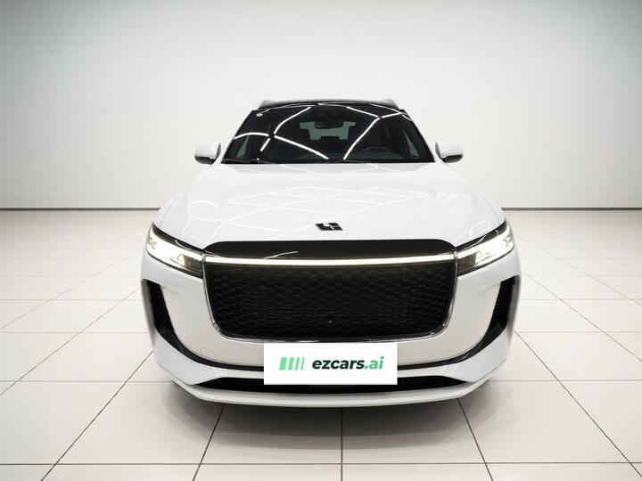 Li Auto ONE 2020 EREV 6-Seater photo 2