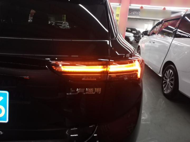 2023 Envision S 552T RWD Luxury photo 7