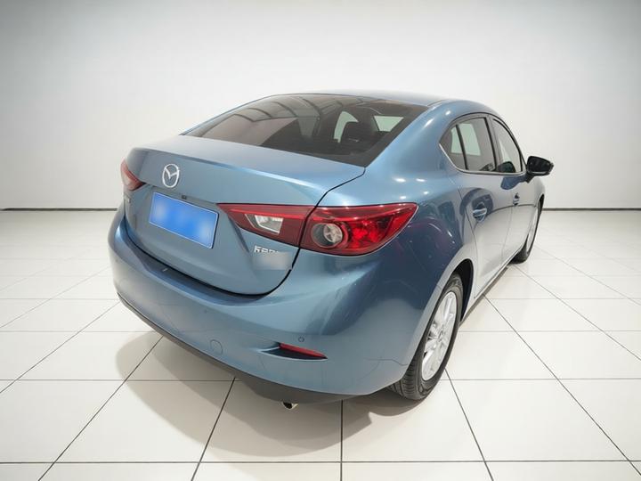 3 Axela 2017 Sedan 1.5L MT Comfort China V photo 6