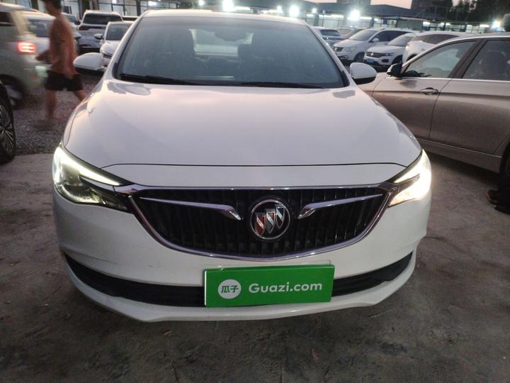 Excelle 2019 15T DCT Elite China VI photo 2