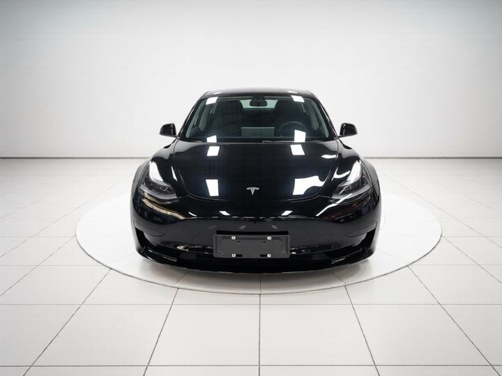 Model 3 2022 RWD photo 2