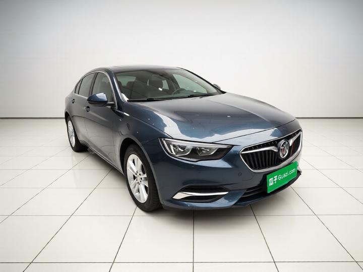 Regal 2019 20T Elite China VI photo 3