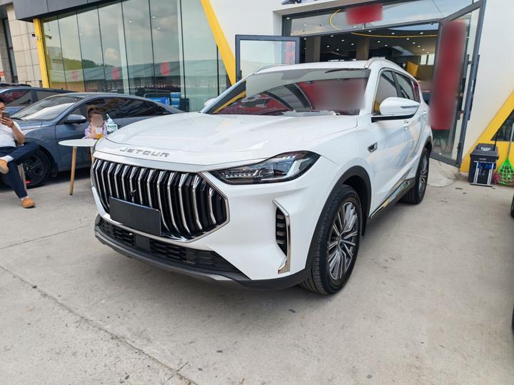 X70 PLUS 2024 Champion 1.5T DCTMAX 5-Seater