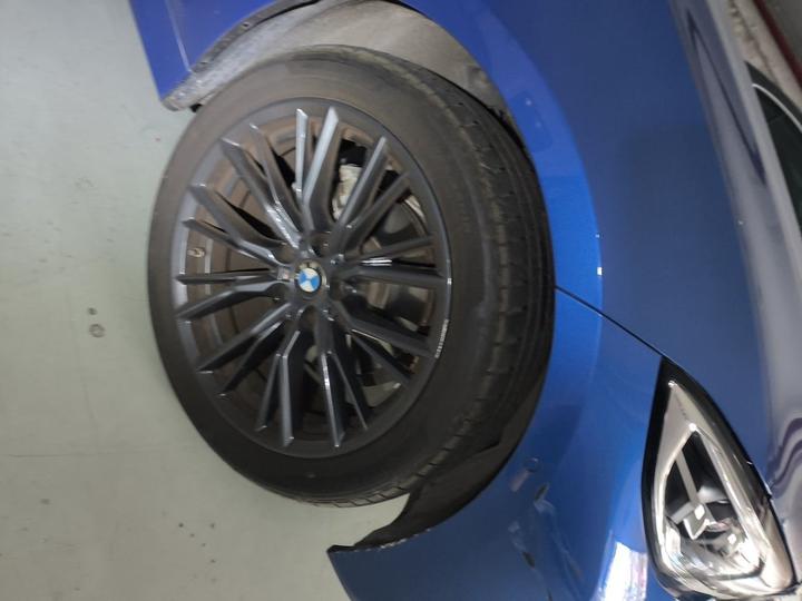 3 Series 2021 325i M M Sport Night Package photo 8