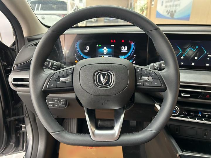 Eado 2021 PLUS NE 1.4T GDI DCT Premium photo 6