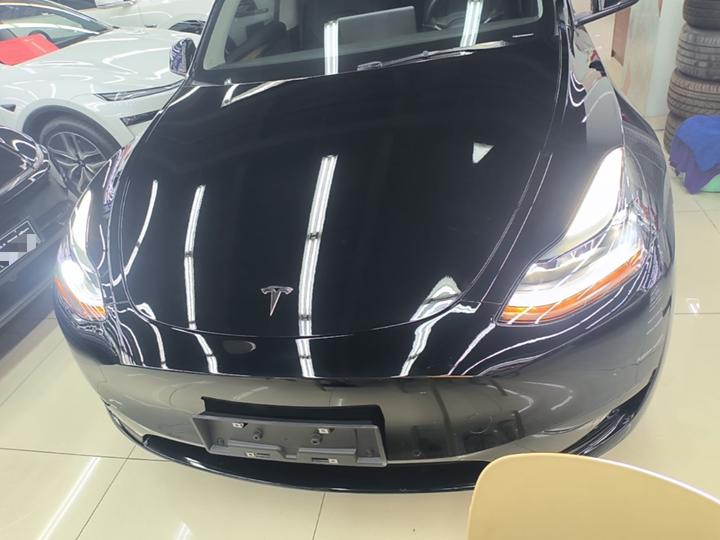 Model Y 2022 RWD photo 2