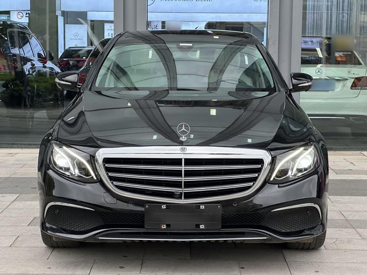 E-Class 2018 Facelift E 300 L Luxury photo 3
