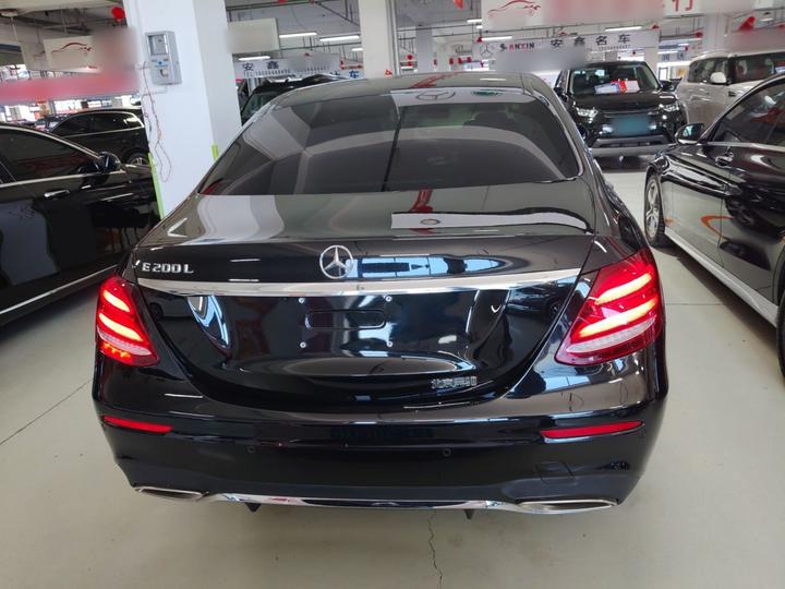 E-Class 2016 E 200 L Sport photo 3