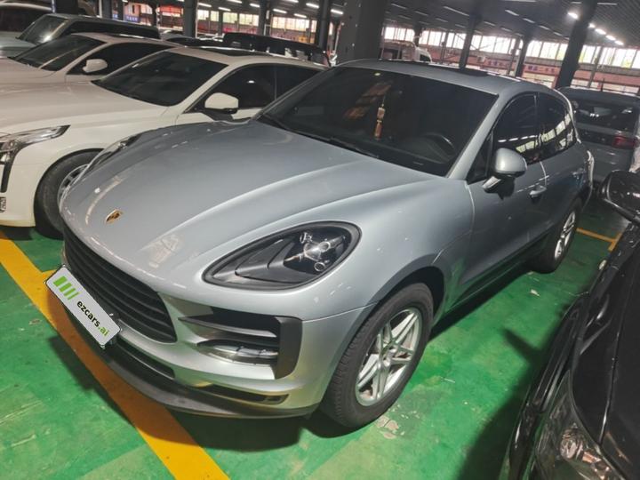 2018 Macan 2.0T