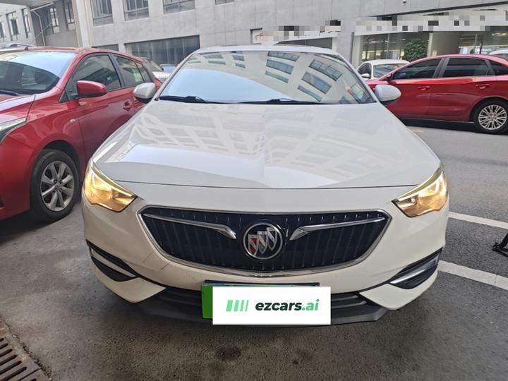 Regal 2019 20T Elite China VI photo 2