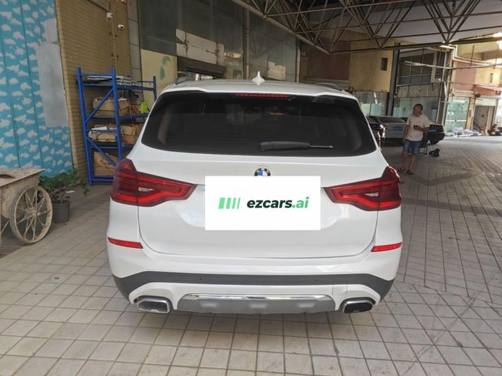 X3 2019 xDrive28i Luxury photo 3