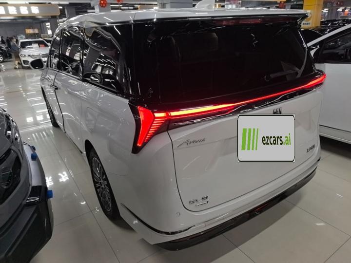 GL8 EV 2024 Smart 7-Seater photo 4
