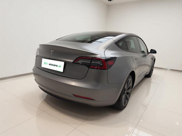 Model 3 2022 RWD photo 4