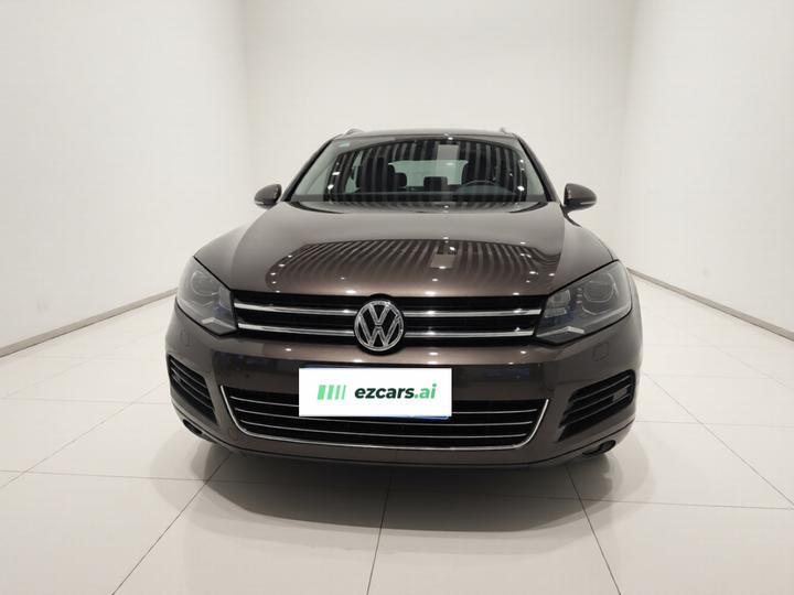 Touareg 2011 3.0TSI High Trim photo 2