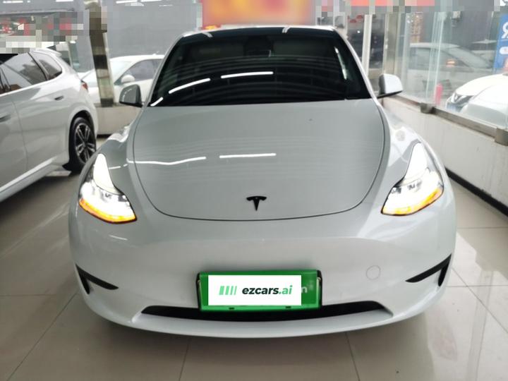 Model Y 2022 Facelift RWD photo 2