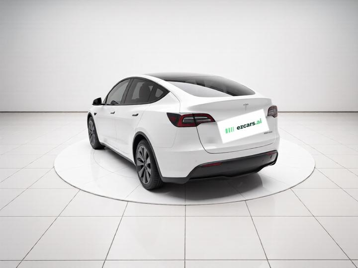 Model Y 2024 Long Range AWD photo 4
