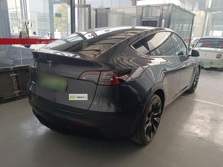 Model Y 2021 Long Range AWD photo 4