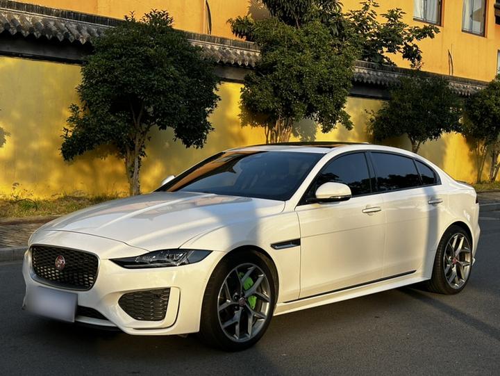XEL 2020 2.0T 200PS R-DYNAMIC S Progressive Sport
