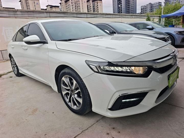 2019 260TURBO Elegant China VI photo 3