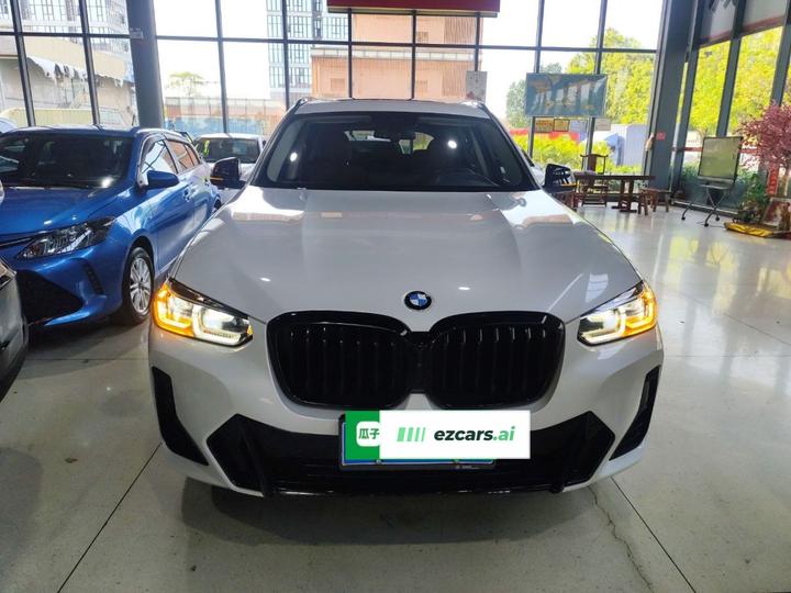 X3 2023 xDrive30i Leading M Night Package photo 2