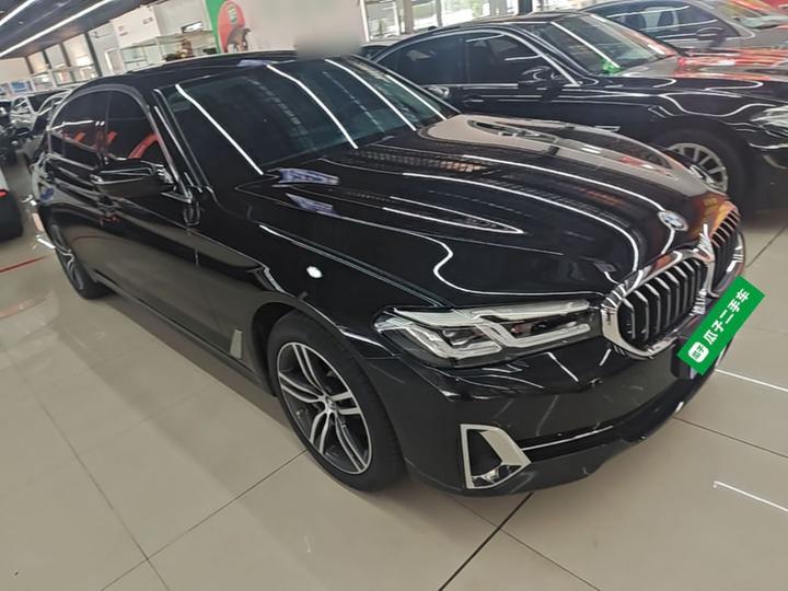 5 Series 2023 530Li Leading Luxury photo 3