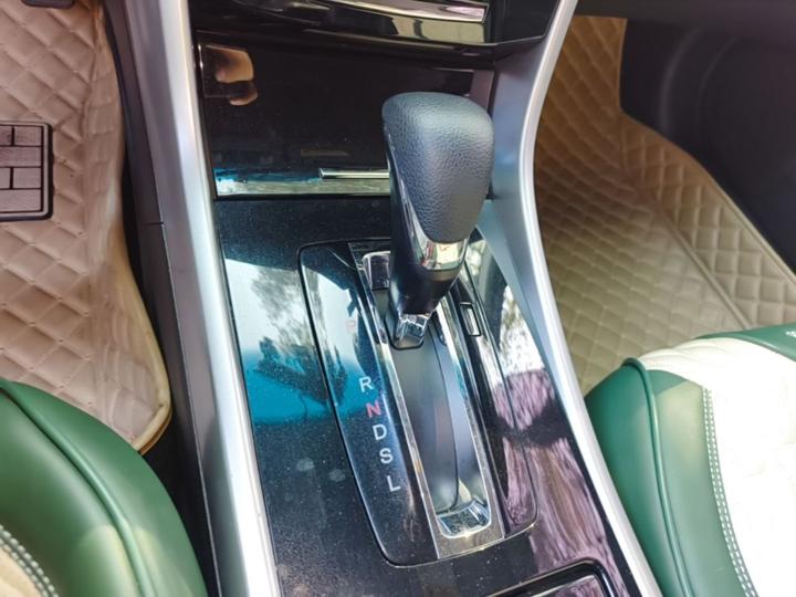 Accord 2016 2.0L Comfort photo 8