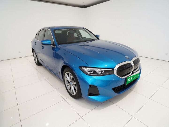 i3 2022 eDrive 35 L photo 3