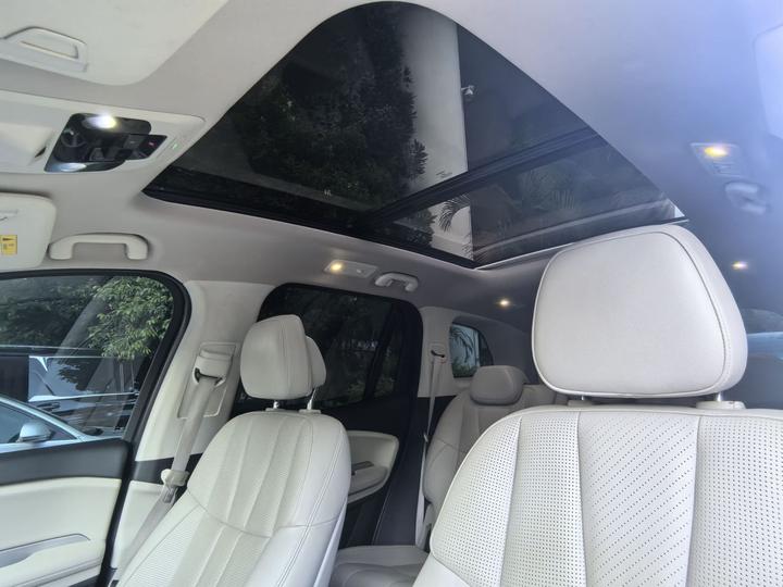 ES8 2018 355KM 7-Seater photo 8
