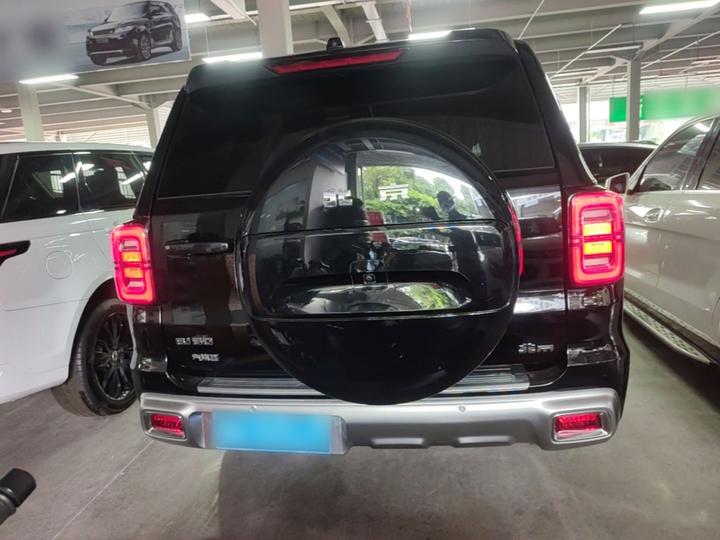 BJ60 2022 2.0T 5-Seater photo 3