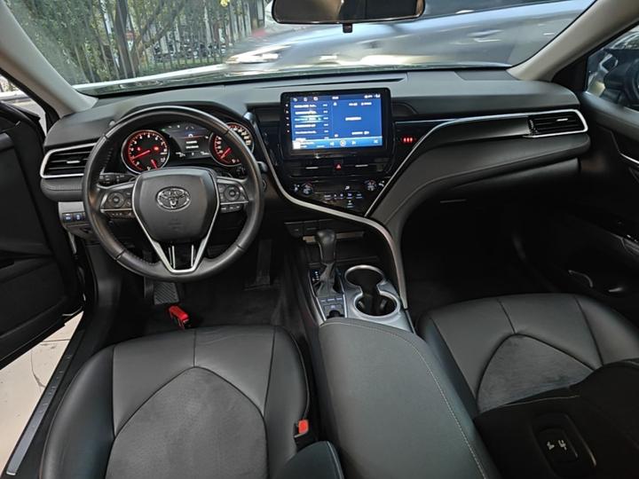 Camry 2021 2.0S photo 5