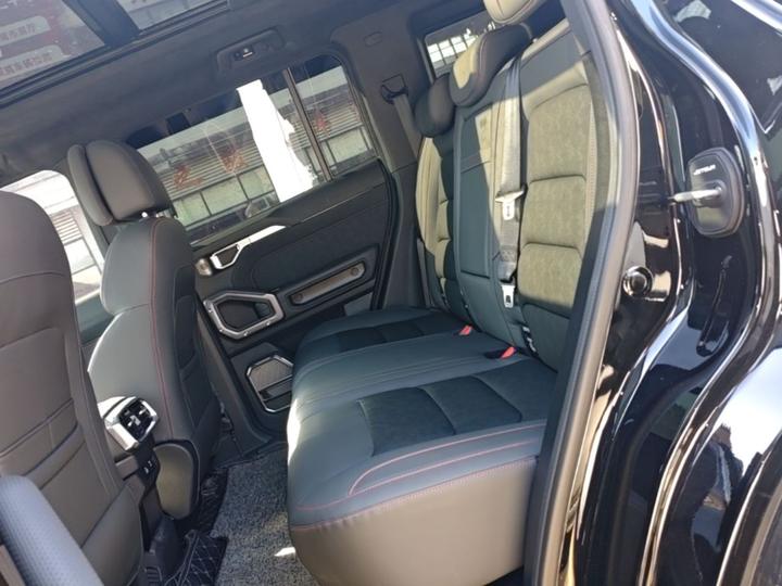 Wagon 2023 2.0T AWD PRO+ photo 4