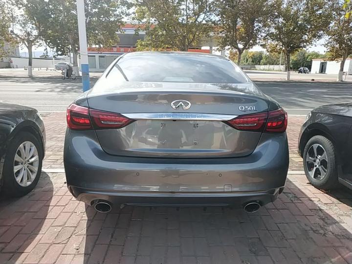 Q50L 2018 2.0T China VI photo 3