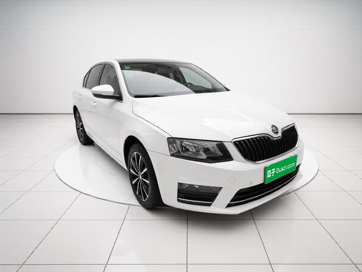 Octavia 2016 1.6L AT photo 3