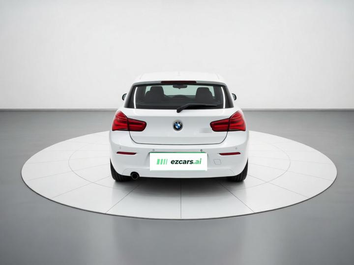1 Series Imported 2015 118i Leading photo 5