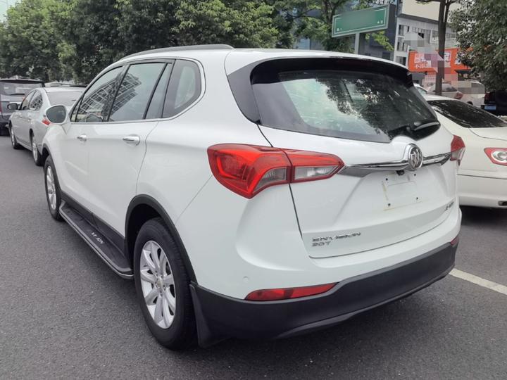 Envision 2018 20T RWD Leading photo 4
