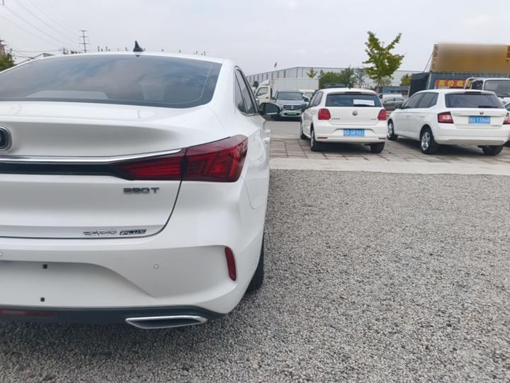 Eado 2020 PLUS NE 1.4T GDI DCT Premium photo 7