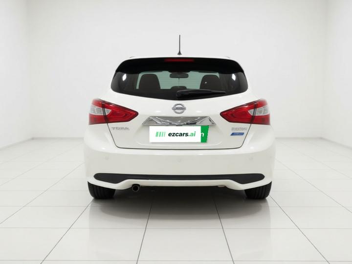 Tiida 2016 1.6L CVT photo 3