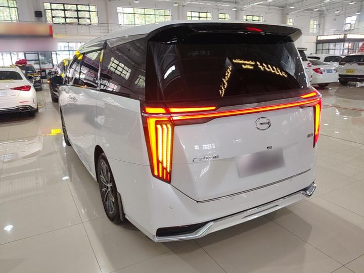 GAC Trumpchi M8 2024 Master Series 400T Supreme photo 4