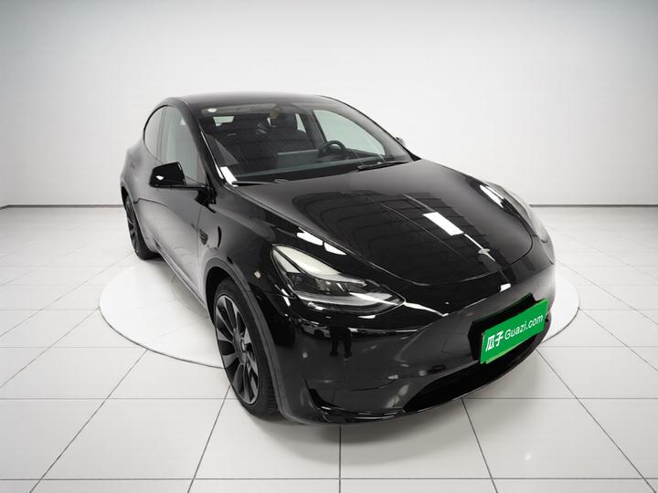 Model Y 2022 Facelift RWD photo 3