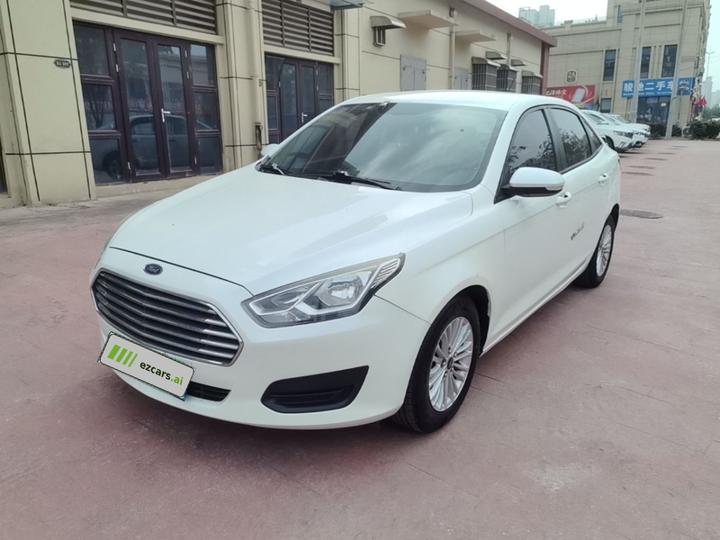Escort 2017 Facelift 1.5L MT Comfort