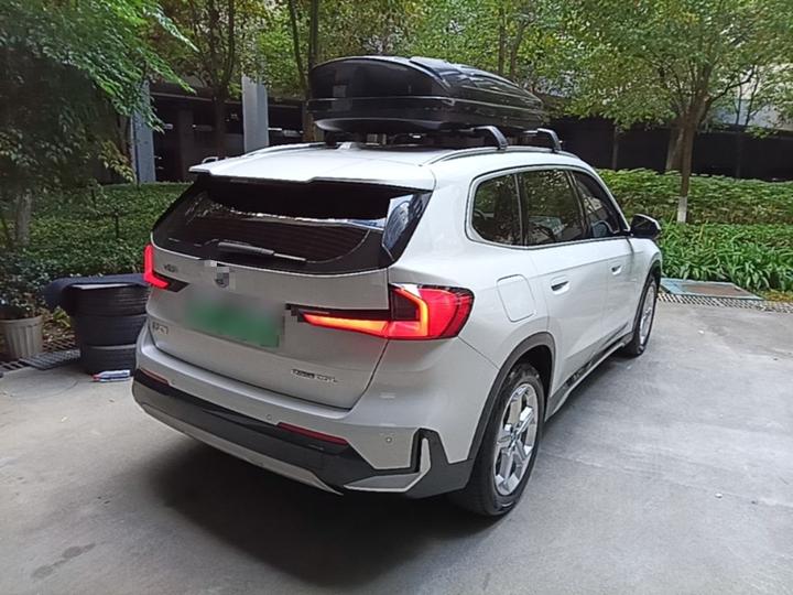 iX1 2023 eDrive25L X Design Package photo 6