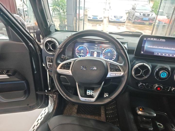 BJ40 2020 2.0T AT AWD photo 6
