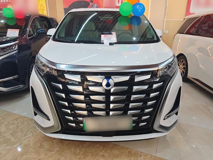 D9 2022 DM-i 970 AWD Flagship photo 2